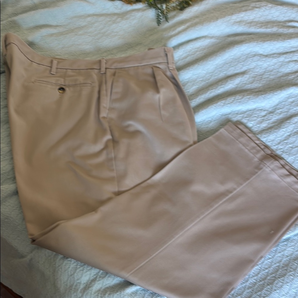 Men's Tan Pants